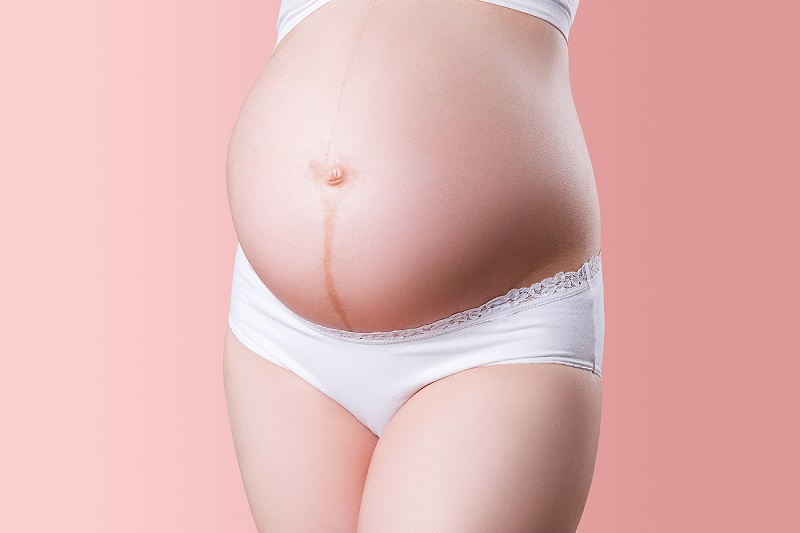 Linea nigra on D shaped belly